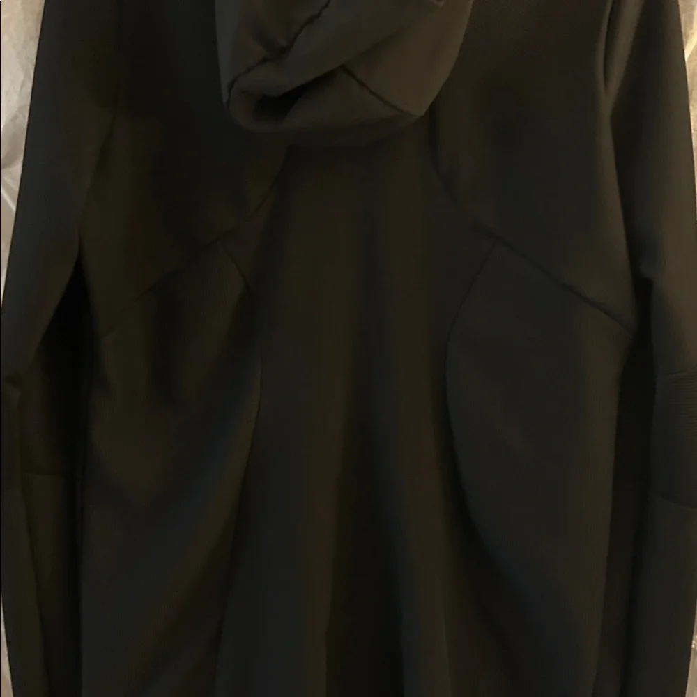 Lightweight Champion Zip-Up Work-out Jacket - Picture 11 of 13